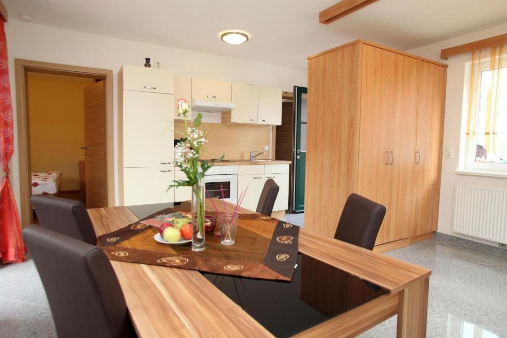 Apartmenthaus Franz Kleindienst Deutschlandsberg Chambre photo